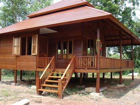 Rumah kayu sederhana